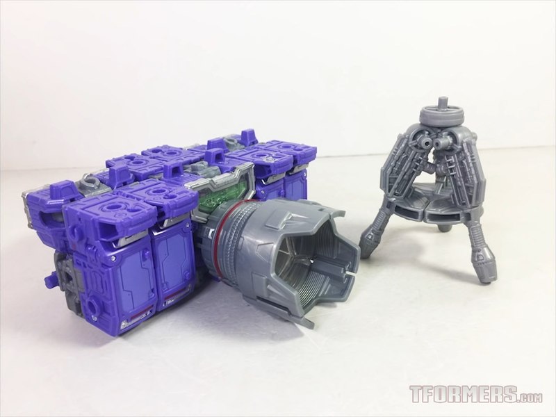 Transformers Siege Refraktor Generations Reflector With Screenshot Gallery 23 (23 of 35)